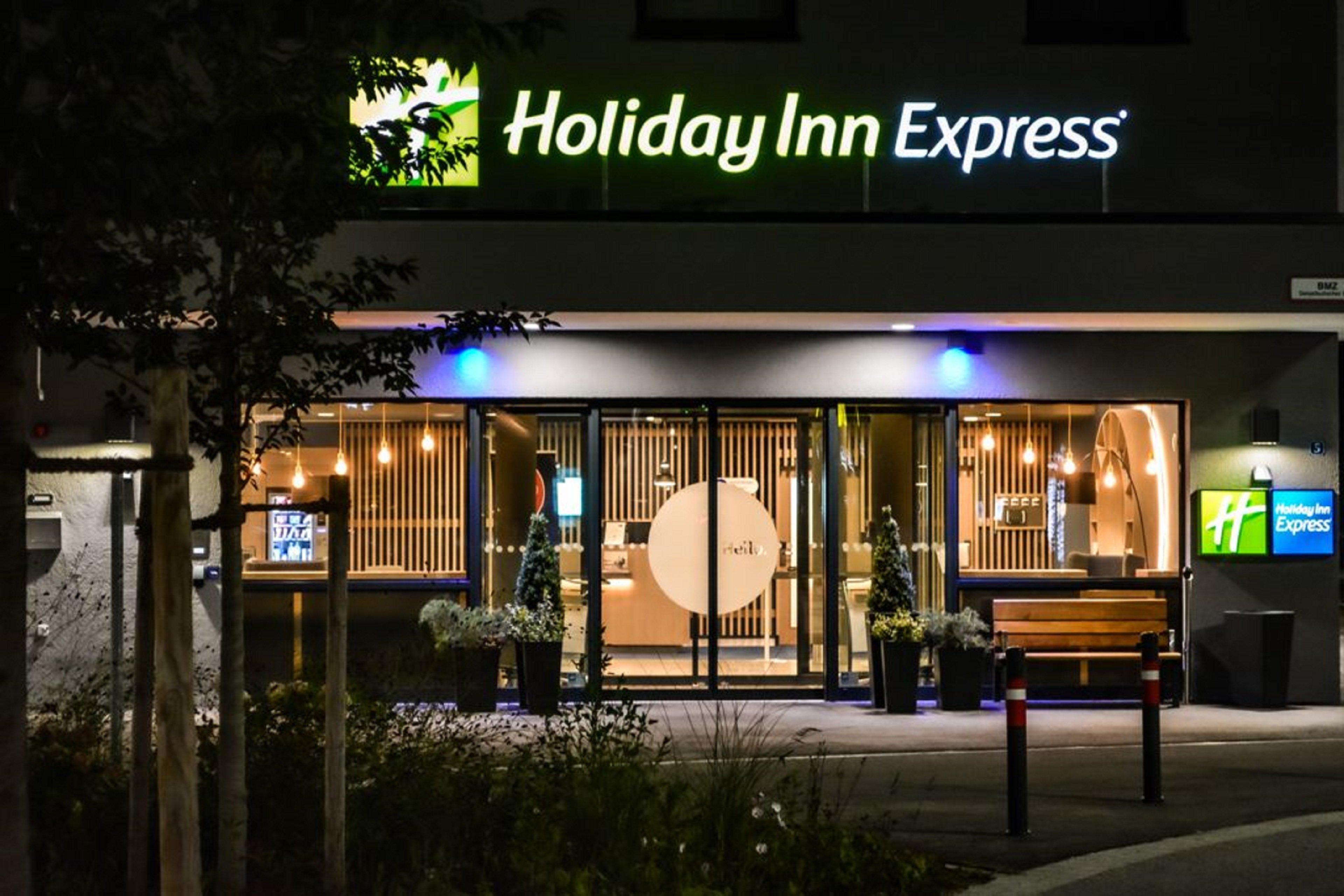 Holiday Inn Express Munich - Olching, An Ihg Hotel Kültér fotó
